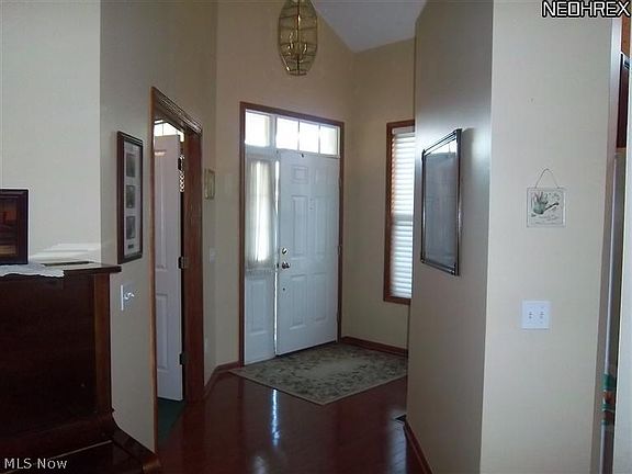 2nd image of 21238 Woodview Cir