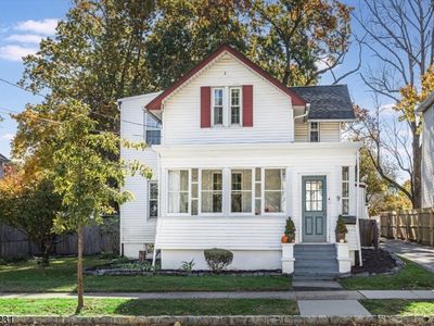 9 Charles St, Montclair, NJ, 07042