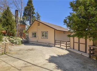 289 La Casita Dr, Twin Peaks, CA 92391