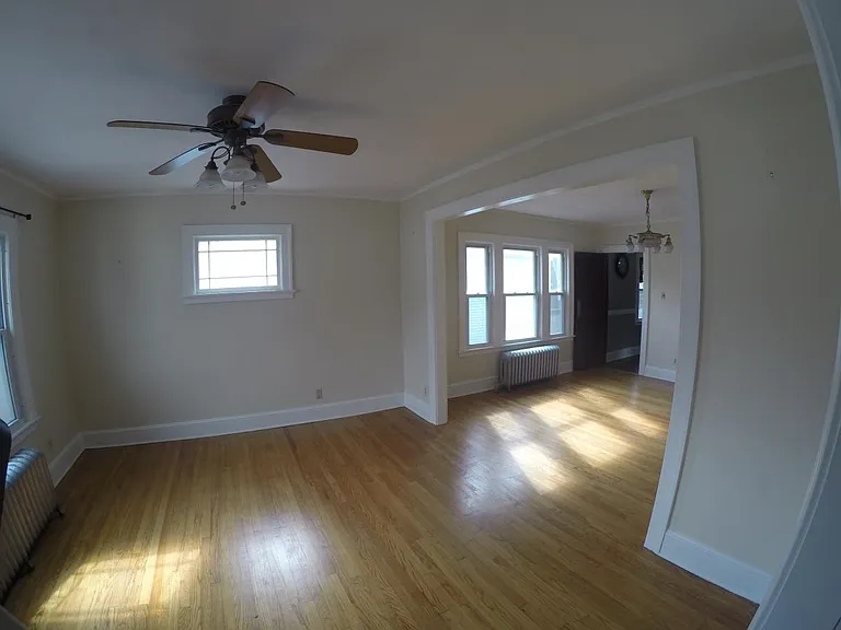 275 Whiting Ln — Photo 13