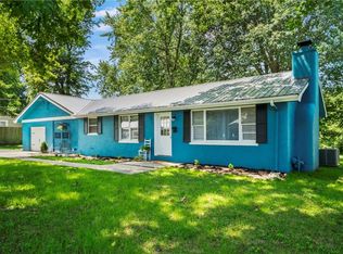 708 N 17th St, Lexington, MO 64067