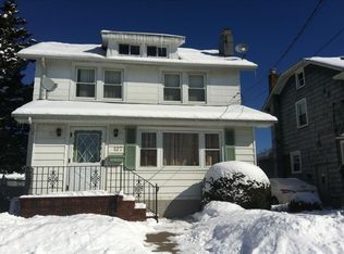 127 E Maujer St, Valley Stream, NY 11580