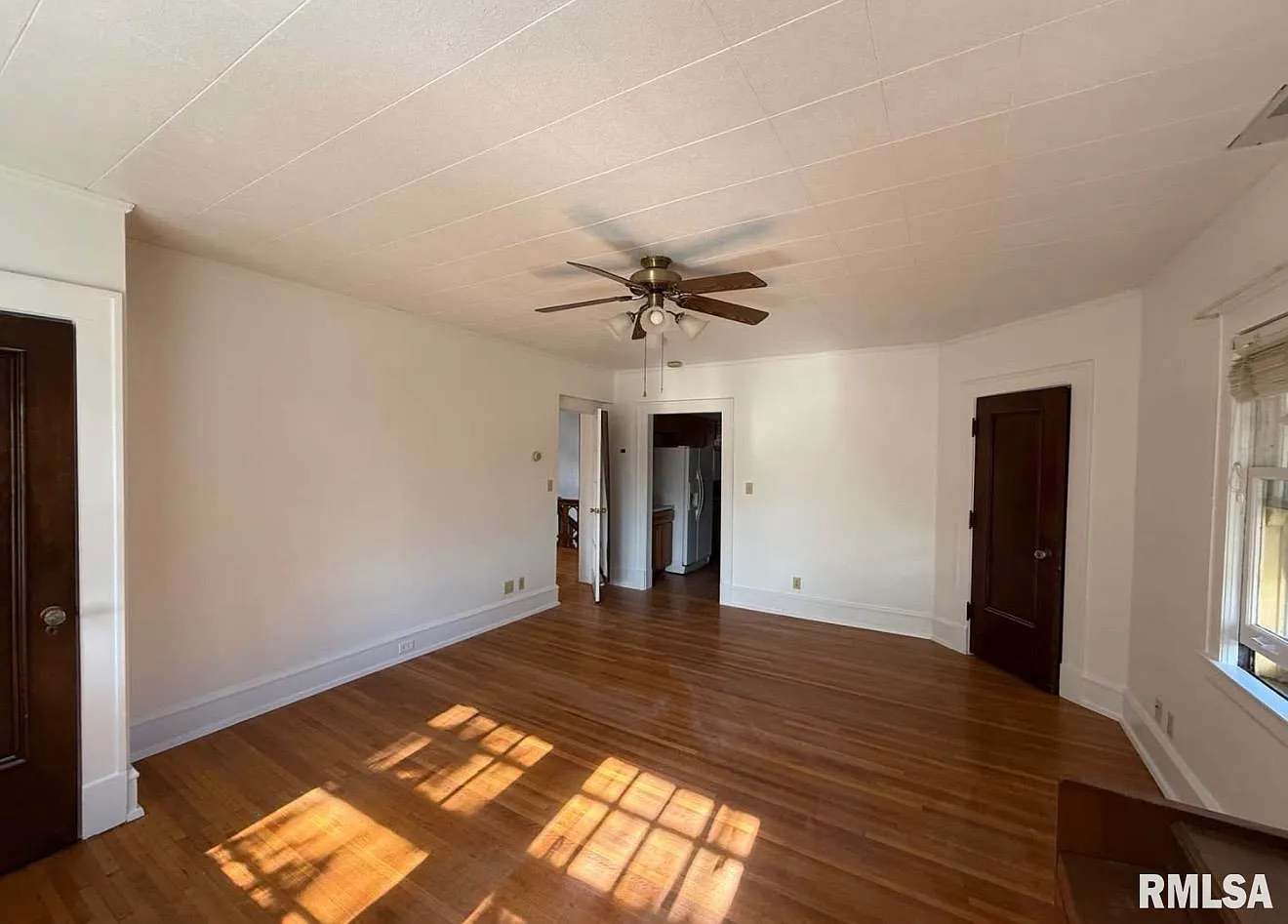 1 bed, 1.0 bath, 1000 sqft, $1,000 — Photo 3