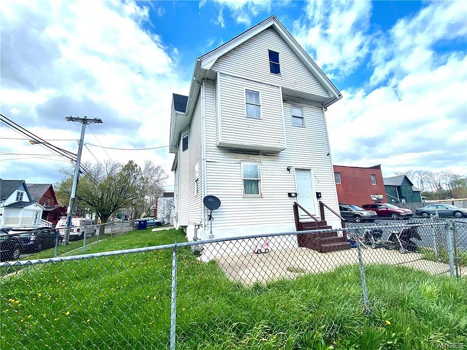 1st image of 1334 E Ferry St