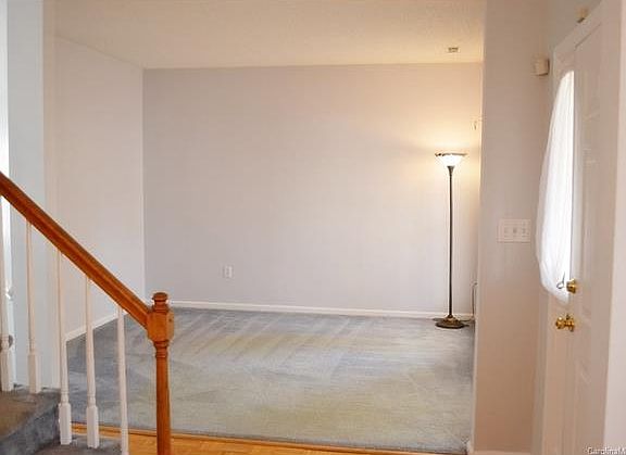 5th image of 5243 Cressingham Ct