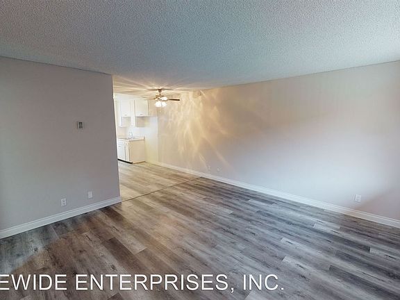 5th image of 7743 Ventura Canyon Ave #19