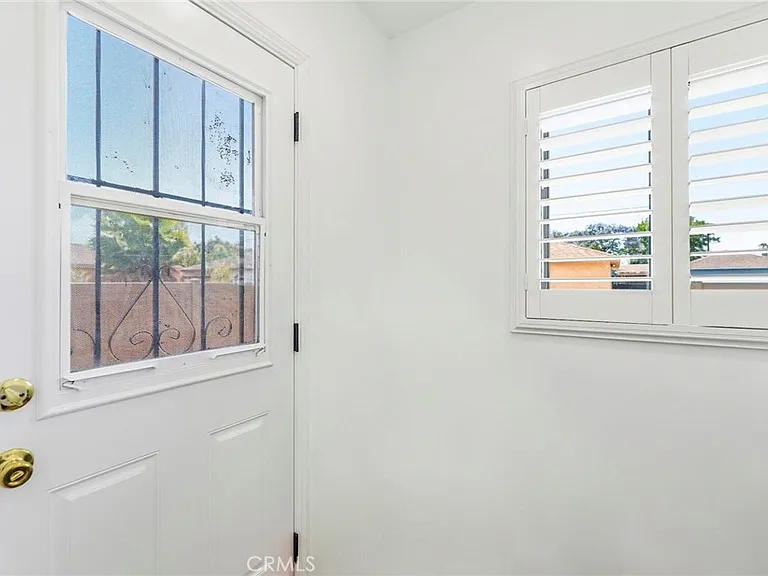 13339 Crocker St — Photo 8