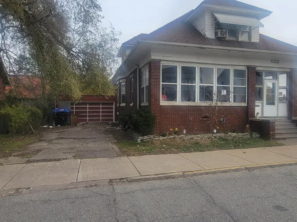 1122 Cedar St, Michigan City, IN 46360