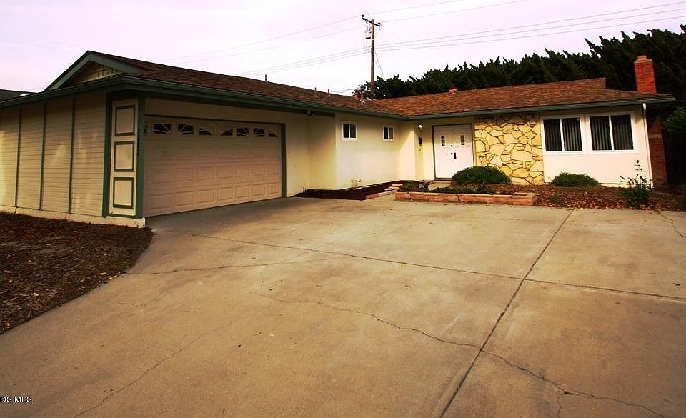 1st image of 1282 Swansea Ave