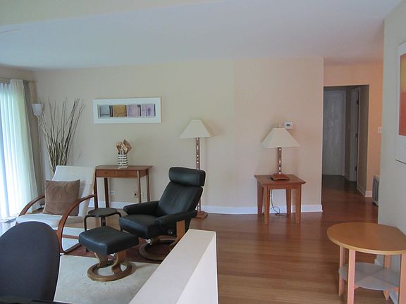 3rd image of 198 S Stonington Dr #198