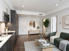 2 Clarendon Ave