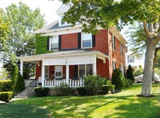 823 Chestnut St, Coraopolis, PA