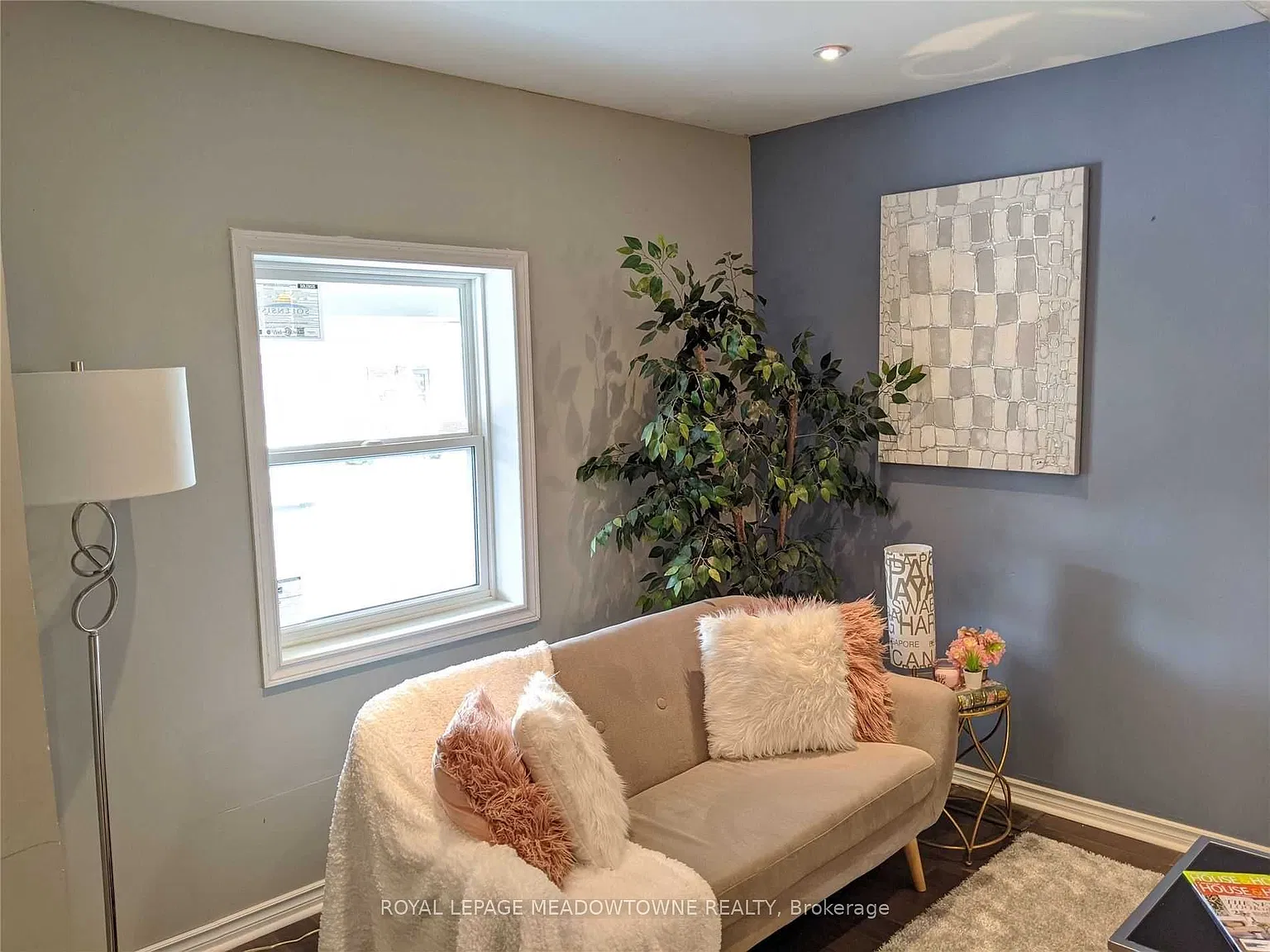 3 bed, $2,000 — Photo 3