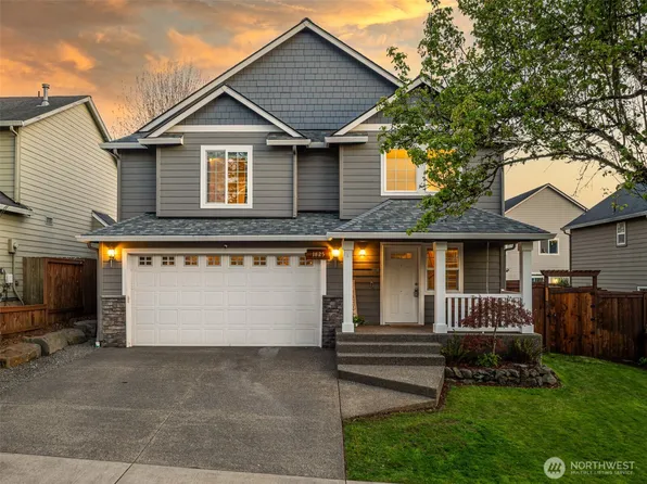 1825 N 9th Way, Ridgefield, WA 98642