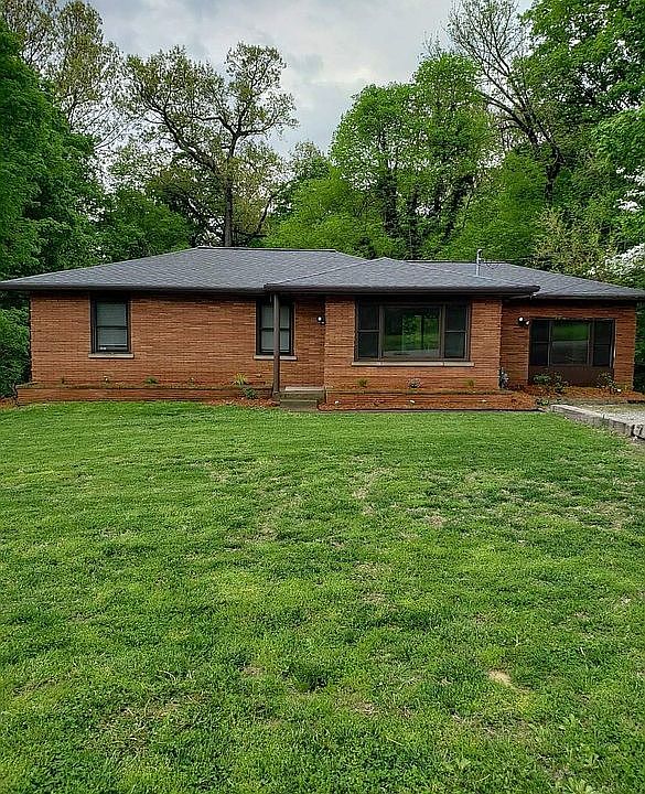 1st image of 5600 Dogwood Dr