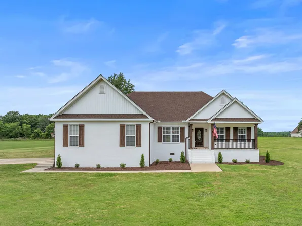 895 Rachel Ln, Muscle Shoals, AL 35661