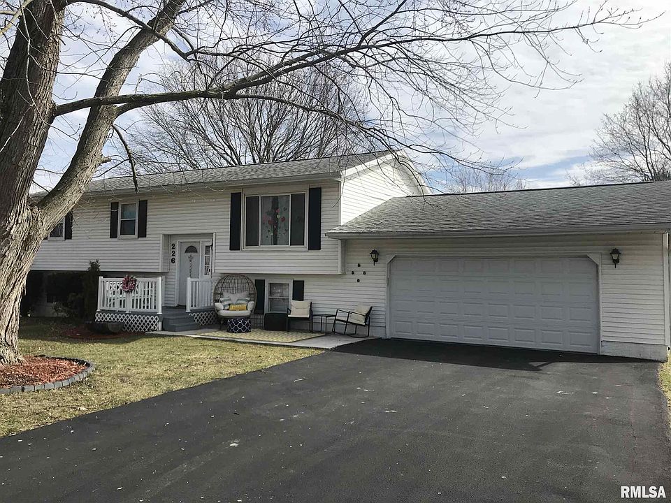 1st image of 226 W Sunnyview Ave