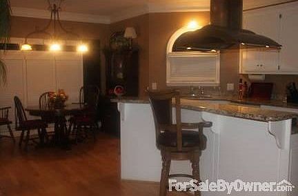 4th image of 1207 Snow Hinton Dr