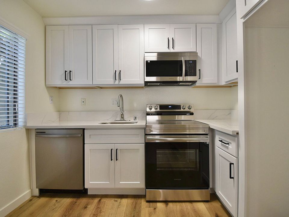 1st image of 14033 Bessemer St #16947046