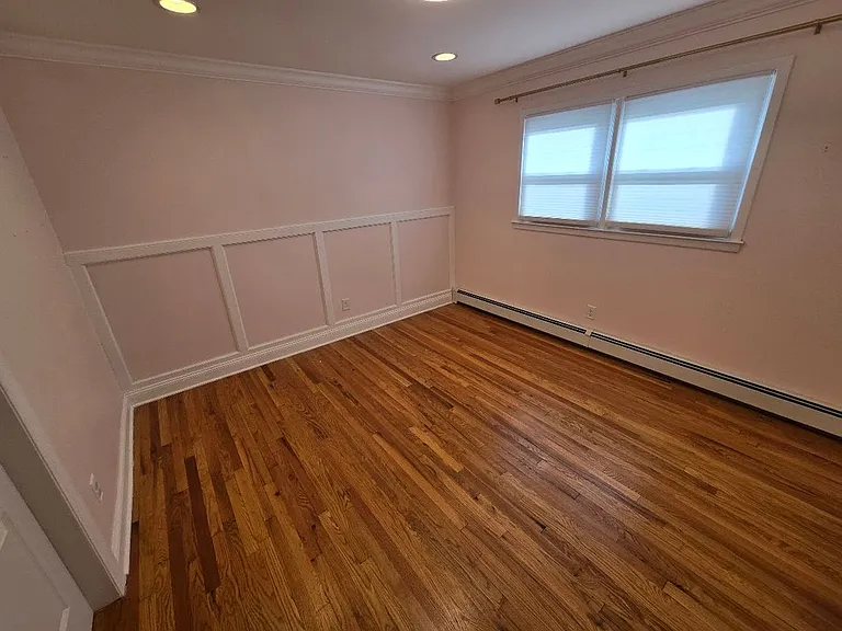 318 E 54th St #2 — Photo 11