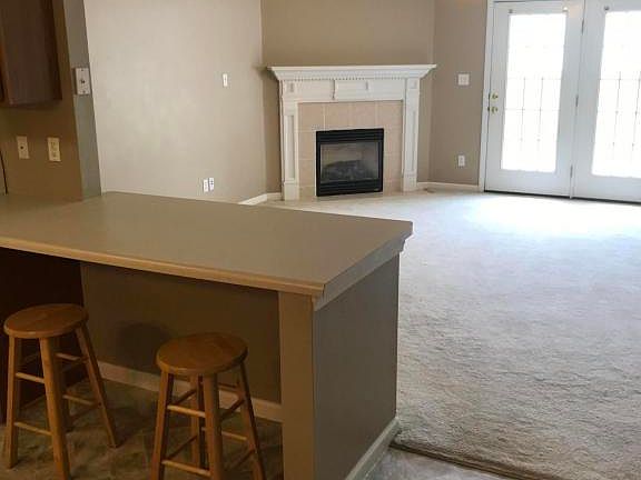 3rd image of 2507 Myloshane Ln