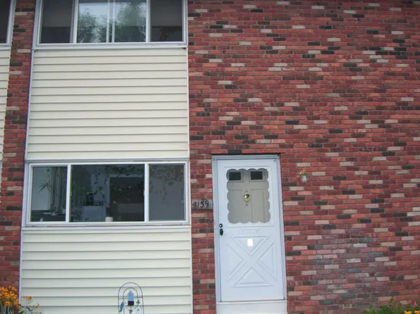 1139 Waterbury Rd, Cheshire, CT 06410