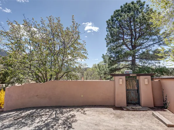 1536 Cerro Gordo Rd, Santa Fe, NM 87501