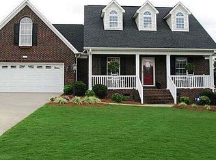 357 Shadow Oak Ct, Boiling Springs, SC 29316