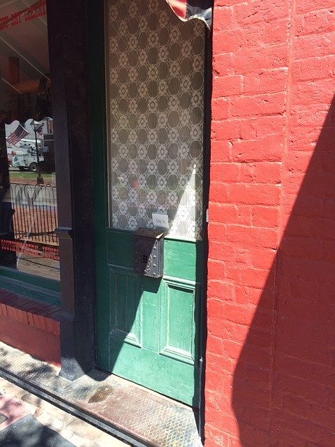 1st image of 133 1/2 E Main St