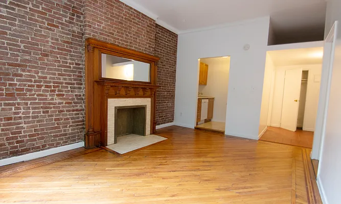 Rented by Corcoran | media 10