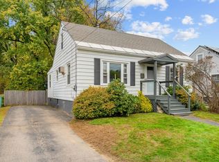 4 Ruth St, South Burlington, VT 05403