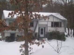 111 Old Derry Rd #L, Londonderry, NH 03053