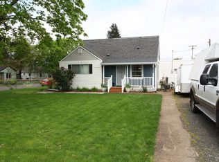 2360 G St, Springfield, OR 97477