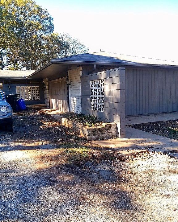 1st image of 20616 Vista Cir