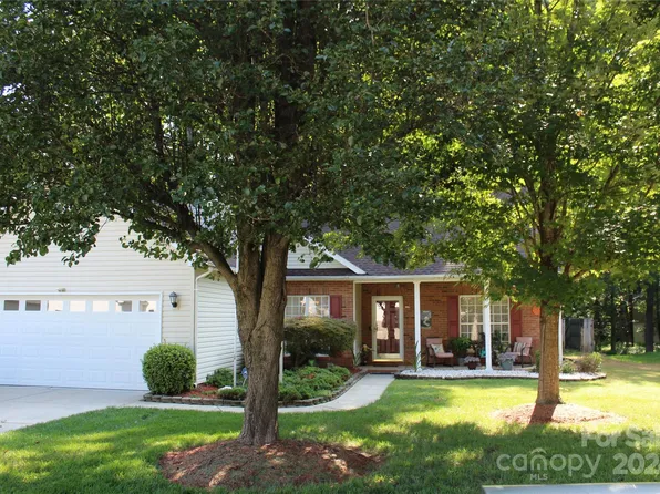 4740 Lauren Glen St NW, Concord, NC 28027