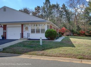 382B Fairway Ln, Whiting, NJ 08759