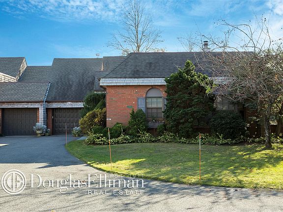 2nd image of 251 Helm Ln