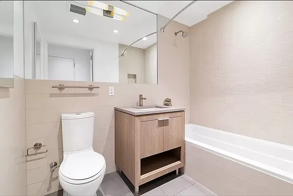 Rented by REAL New York | media 5