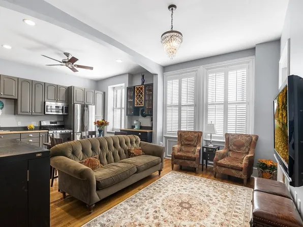 9 S Russell St APT 4, Boston, MA 02114