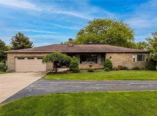 5275 Tuscarawas Rd, Beaver, PA 15009