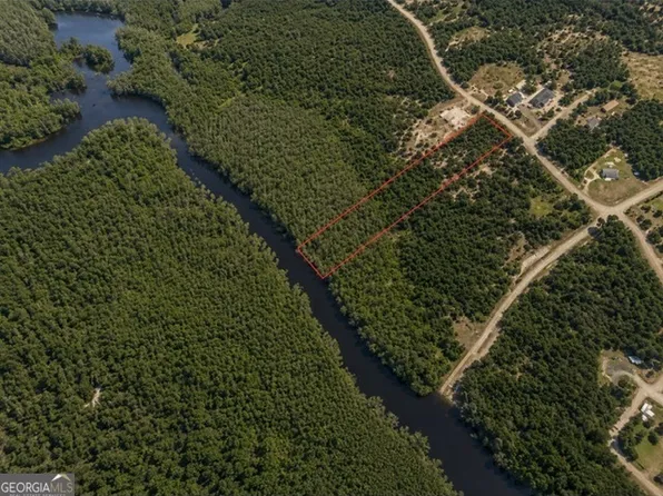5 Buchannon Dr, Folkston, GA 31537
