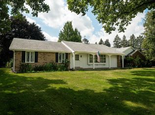 N50W21625 Lisbon Rd, Menomonee Falls, WI 53051