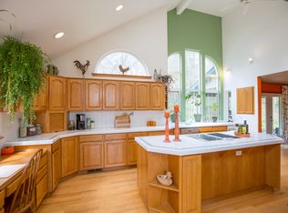 38210 NE Rosemary Dr, Washougal, WA