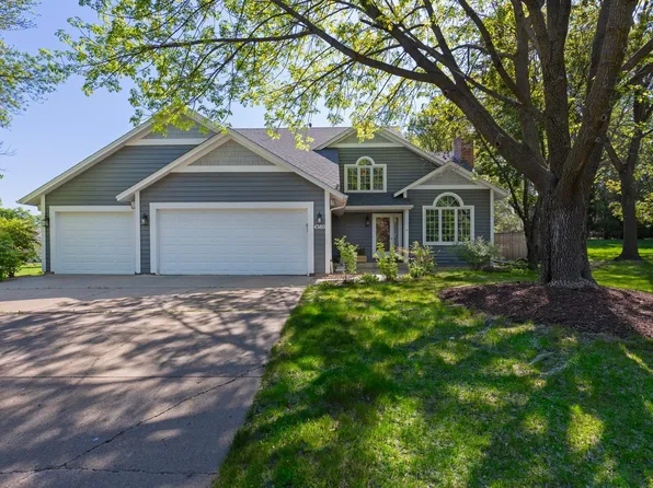 4380 Juneau Ln N, Plymouth, MN 55446