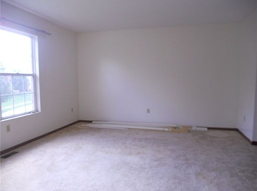 5th image of 3319 Highcrest Ct