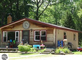 7235 Woodlea Rd, Oscoda, MI 48750