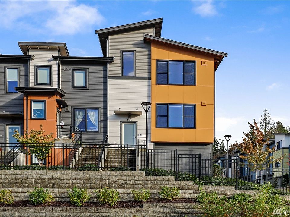 1st image of 534 Coho Walk NW