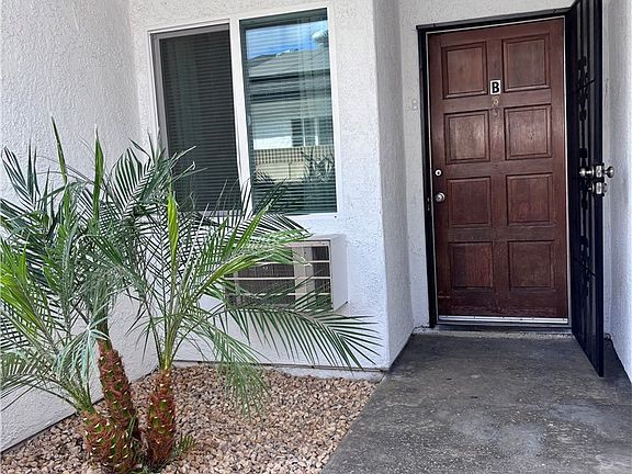 3rd image of 840 S Anaheim Blvd #B