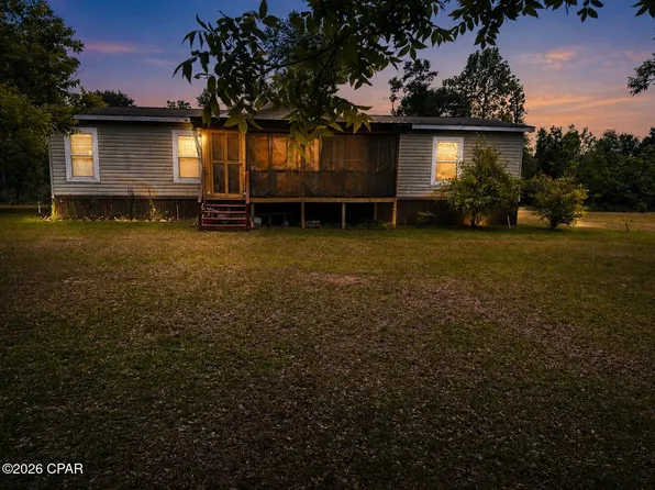 3271 Twin Lakes Dr, Bonifay, FL 32425