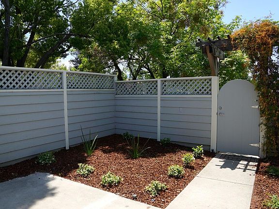 3rd image of 4858 Speak Ln